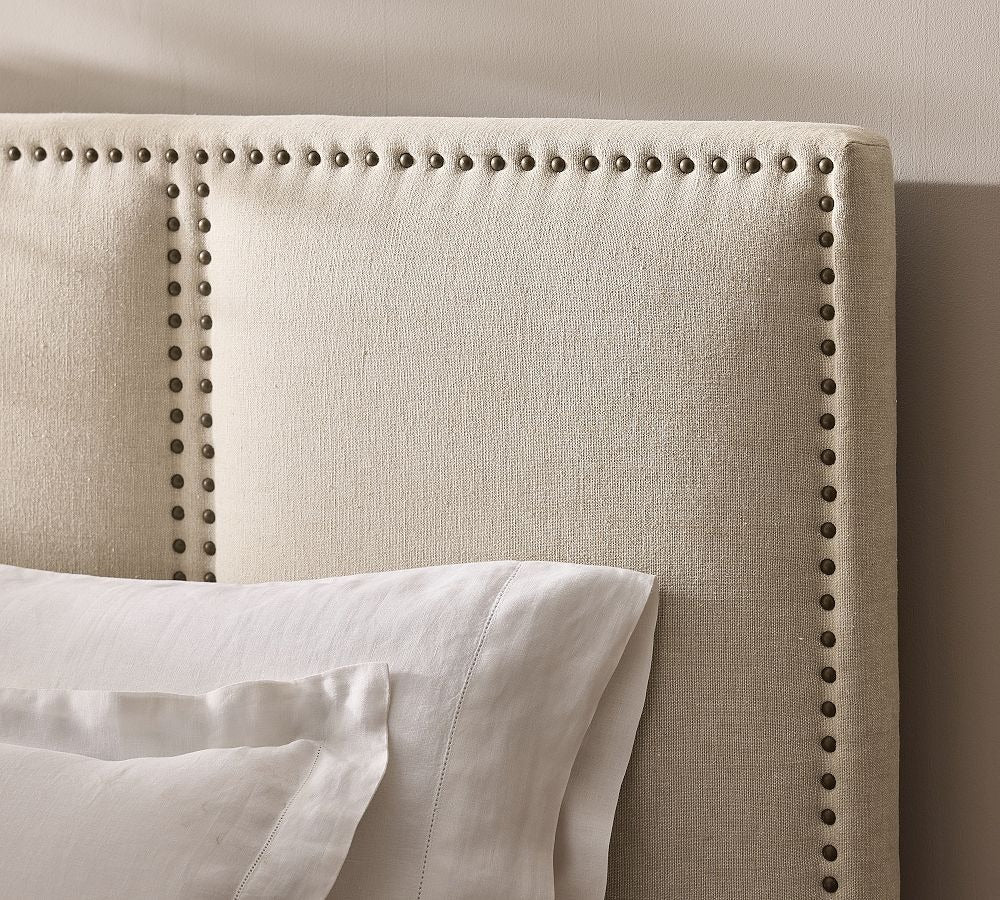 Tufted platform bed