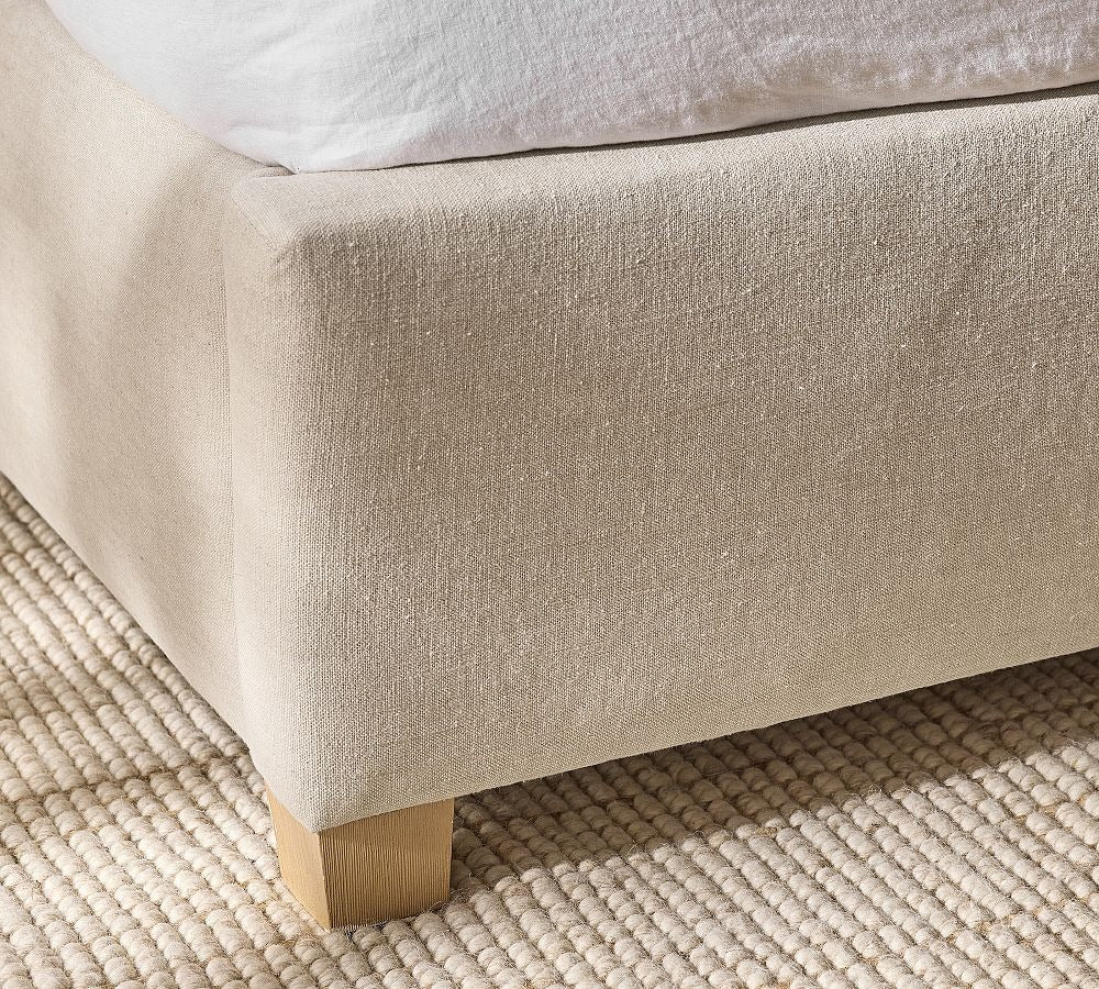 Tufted platform bed